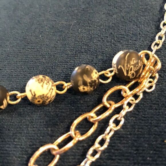 Viva Beads Triple Strand - Picture 3 of 6